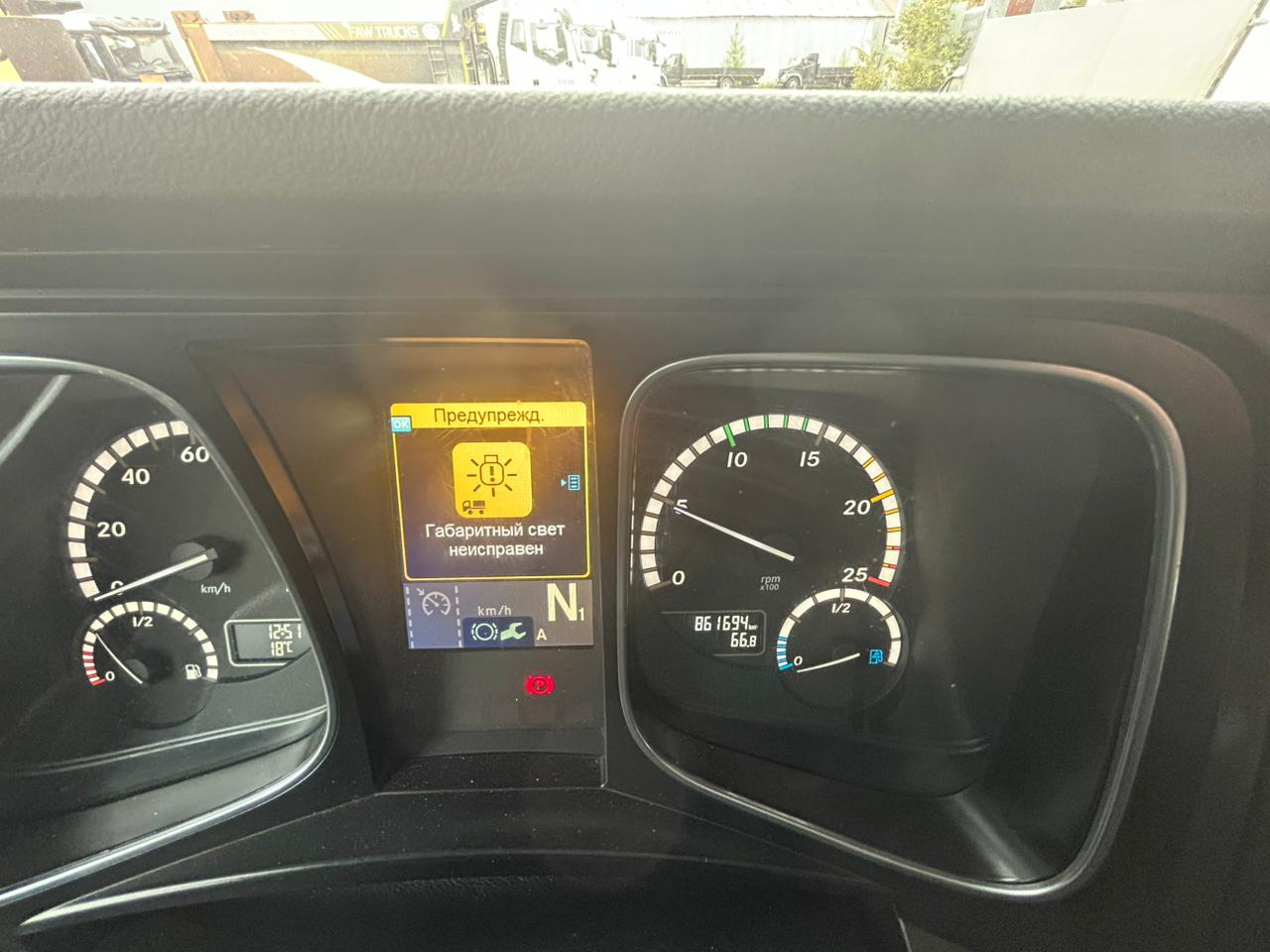 Mercedes-Benz ACTROS 4x2 Седельный тягач 2018 г. - фото 11