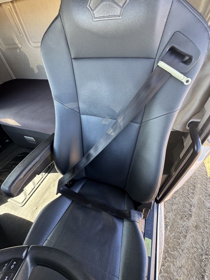 SITRAK C7H MAX 4x2 Седельный тягач 2024 г. - фото 9