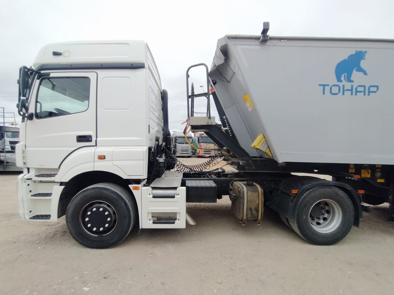 КамАЗ 5490 4x2 Седельный тягач 2023 г. - фото 3