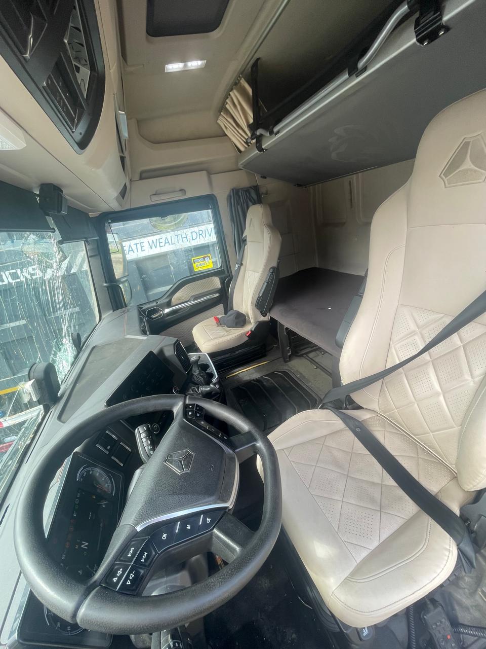 SITRAK C7H 4x2 Седельный тягач 2023 г. - фото 10