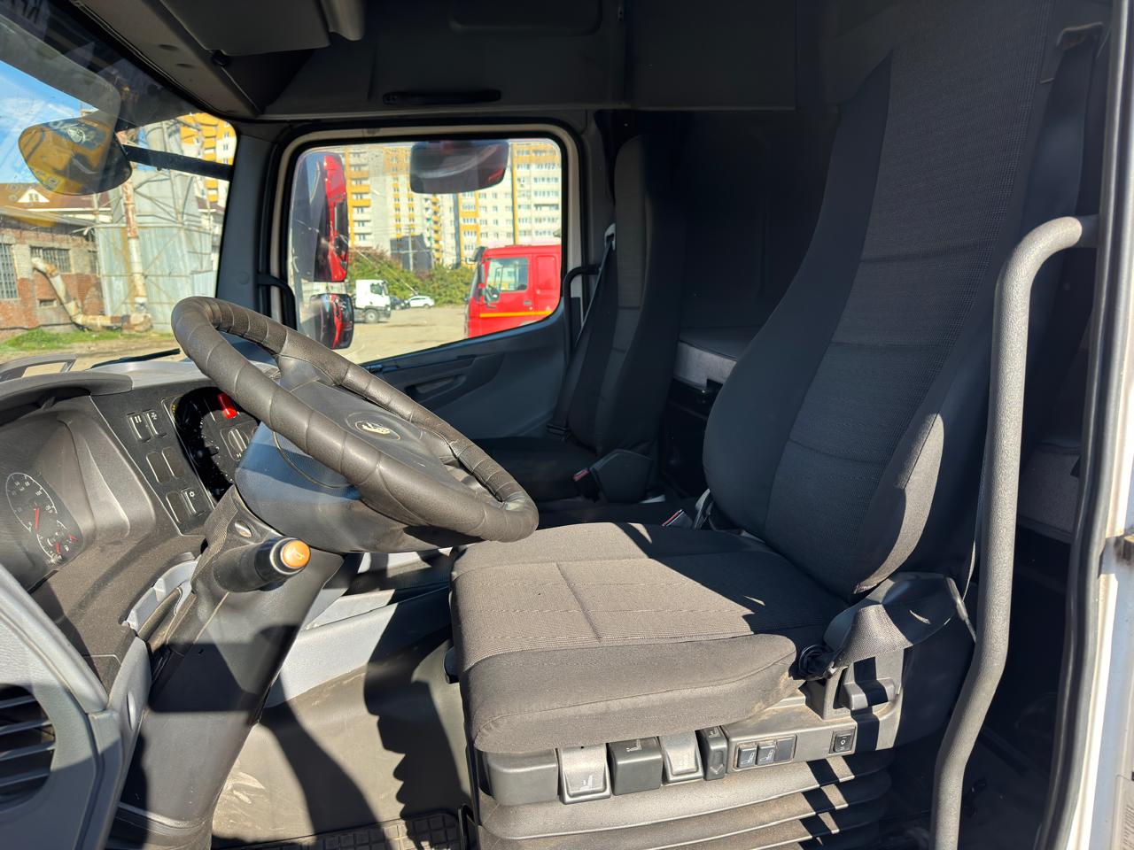 КамАЗ 5490 4x2 Седельный тягач 2018 г. - фото 7