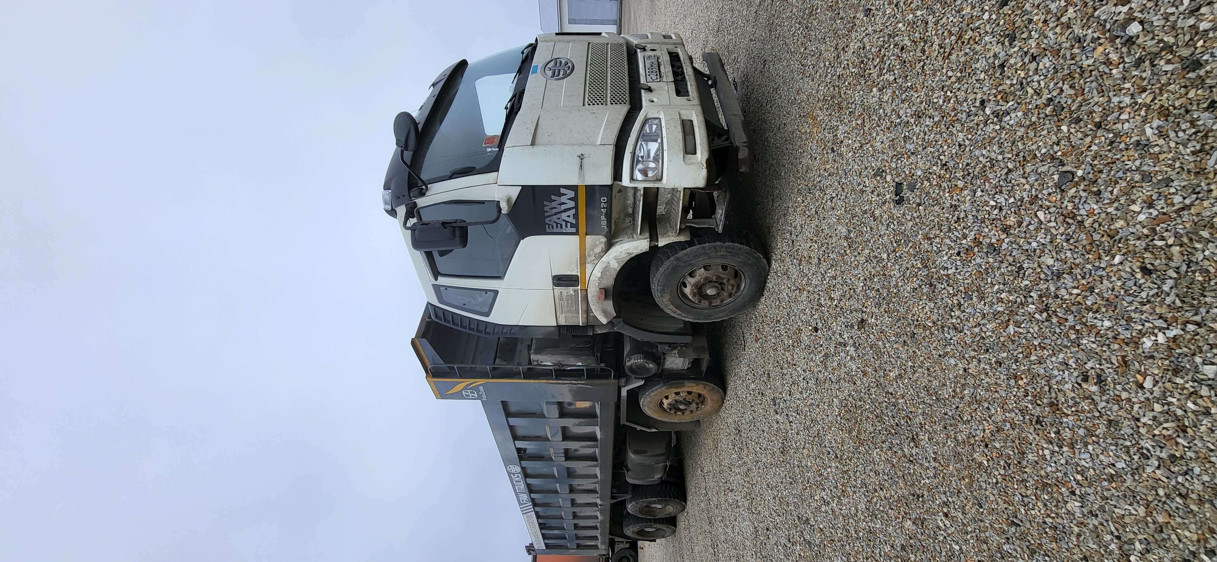 FAW J6 8x4 Самосвал 2022 г. - фото 2