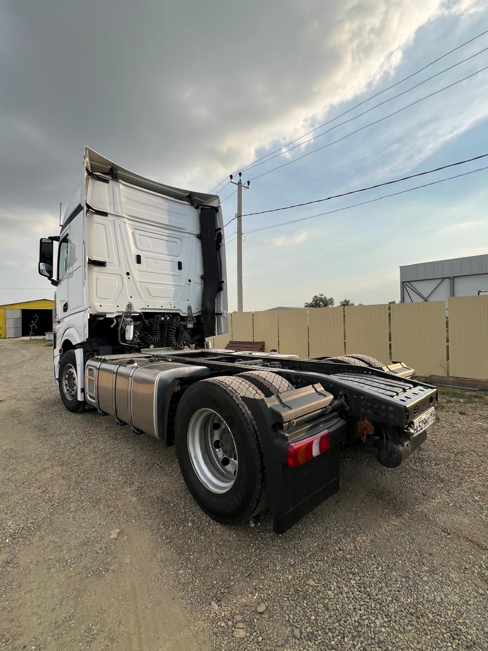 Mercedes-Benz ACTROS 4x2 Седельный тягач 2019 г. - фото 6