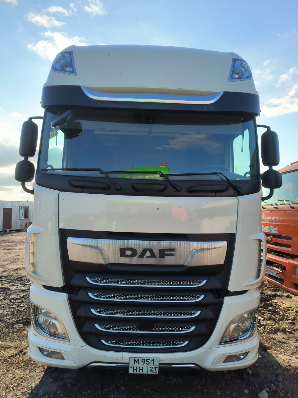 DAF XF 4x2 Седельный тягач 2023 г.