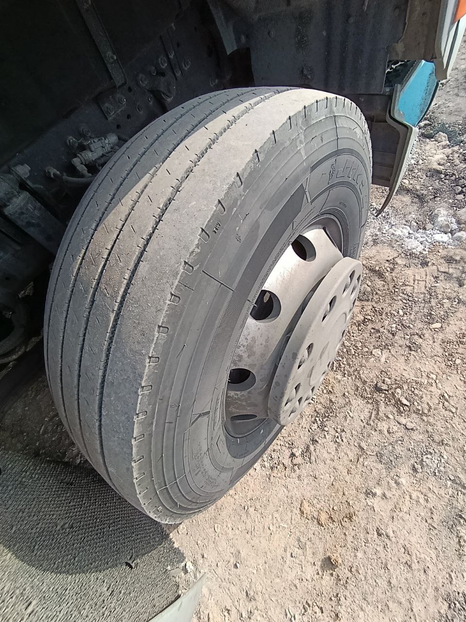 Shacman (Shaanxi) SX* 4x2 Седельный тягач 2023 г. - фото 15