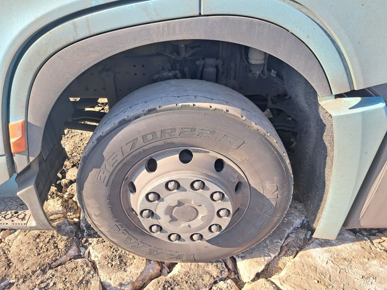 Shacman (Shaanxi) SX* 4x2 Седельный тягач 2023 г. - фото 10