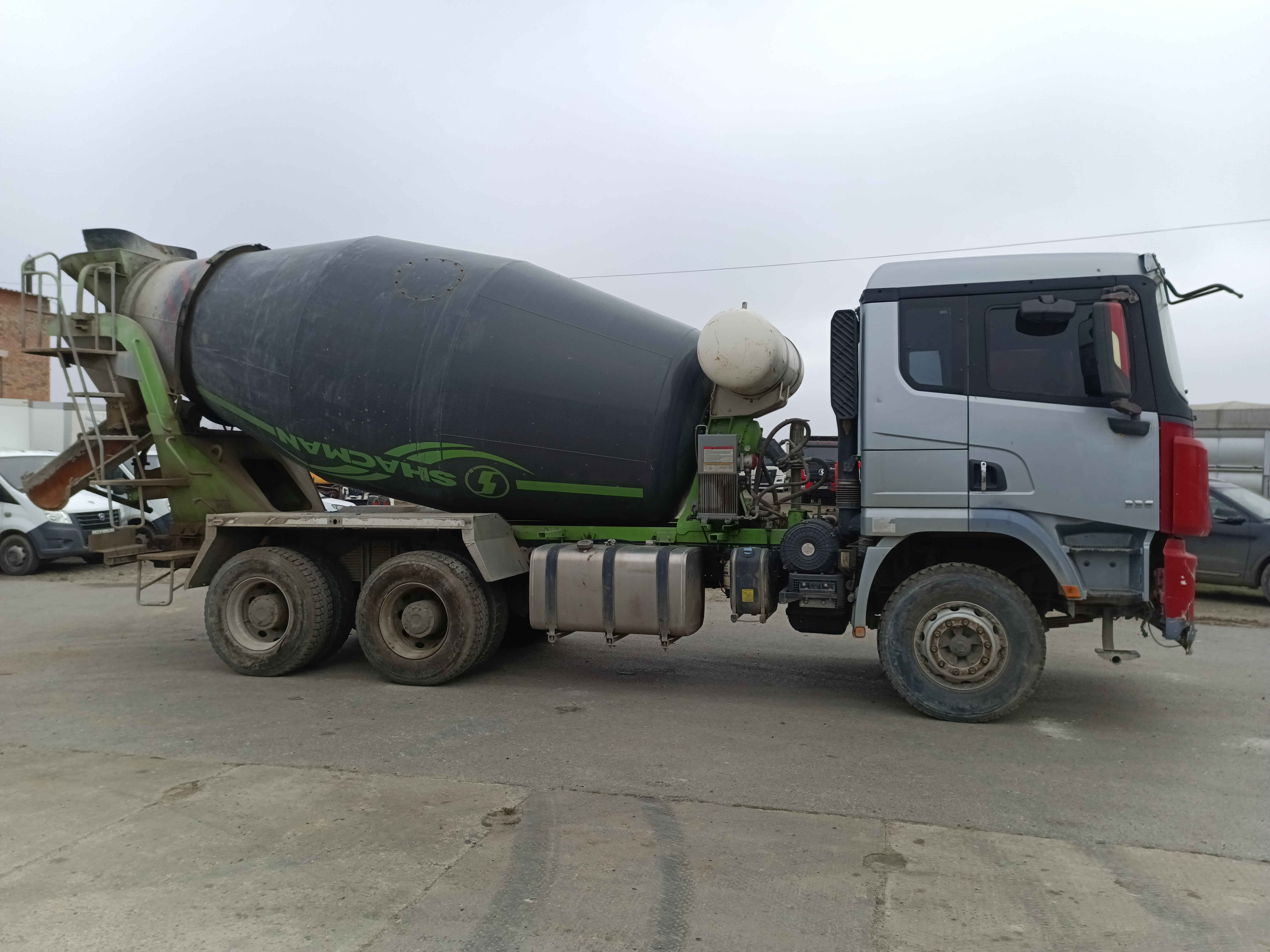 Shacman (Shaanxi) SX* 6x4 Автобетоносмеситель 2023 г. - фото 4