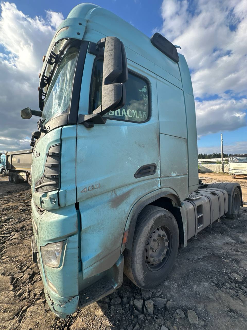 Shacman (Shaanxi) SX* 4x2 Седельный тягач 2023 г. - фото 3