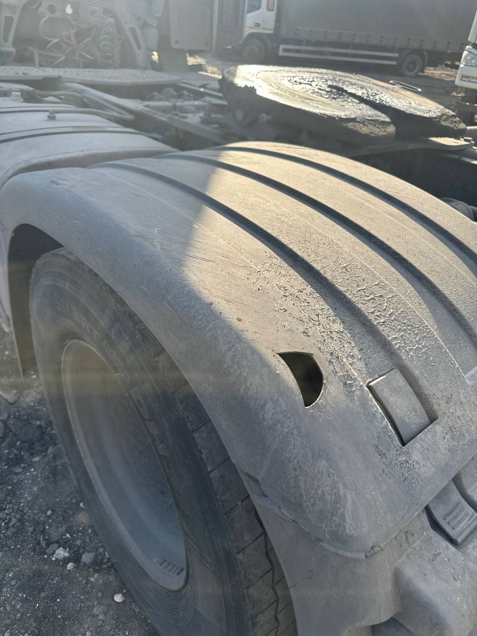 Shacman (Shaanxi) SX* 4x2 Седельный тягач 2023 г. - фото 19