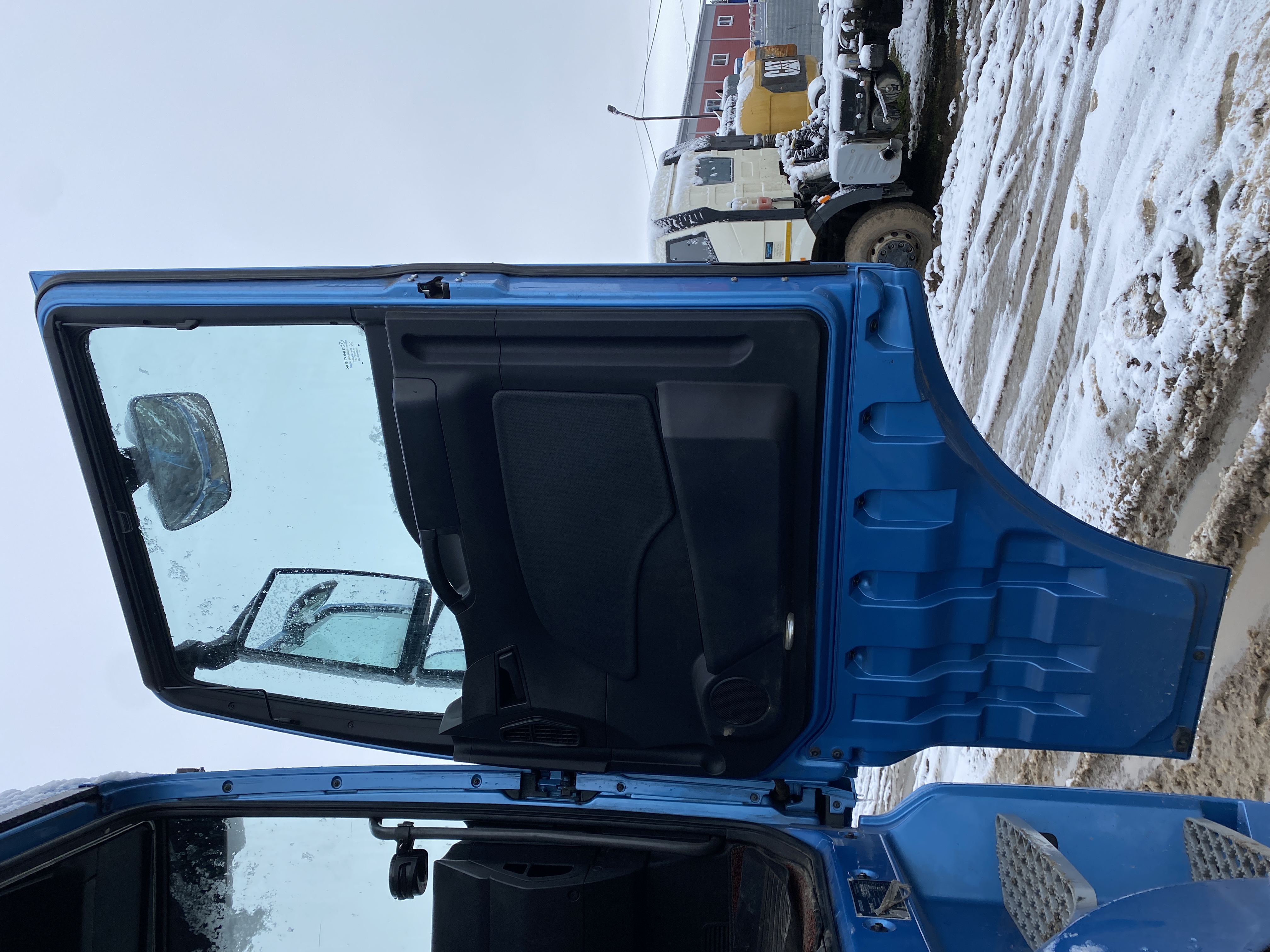 SITRAK C7H 4x2 Седельный тягач 2023 г. - фото 9