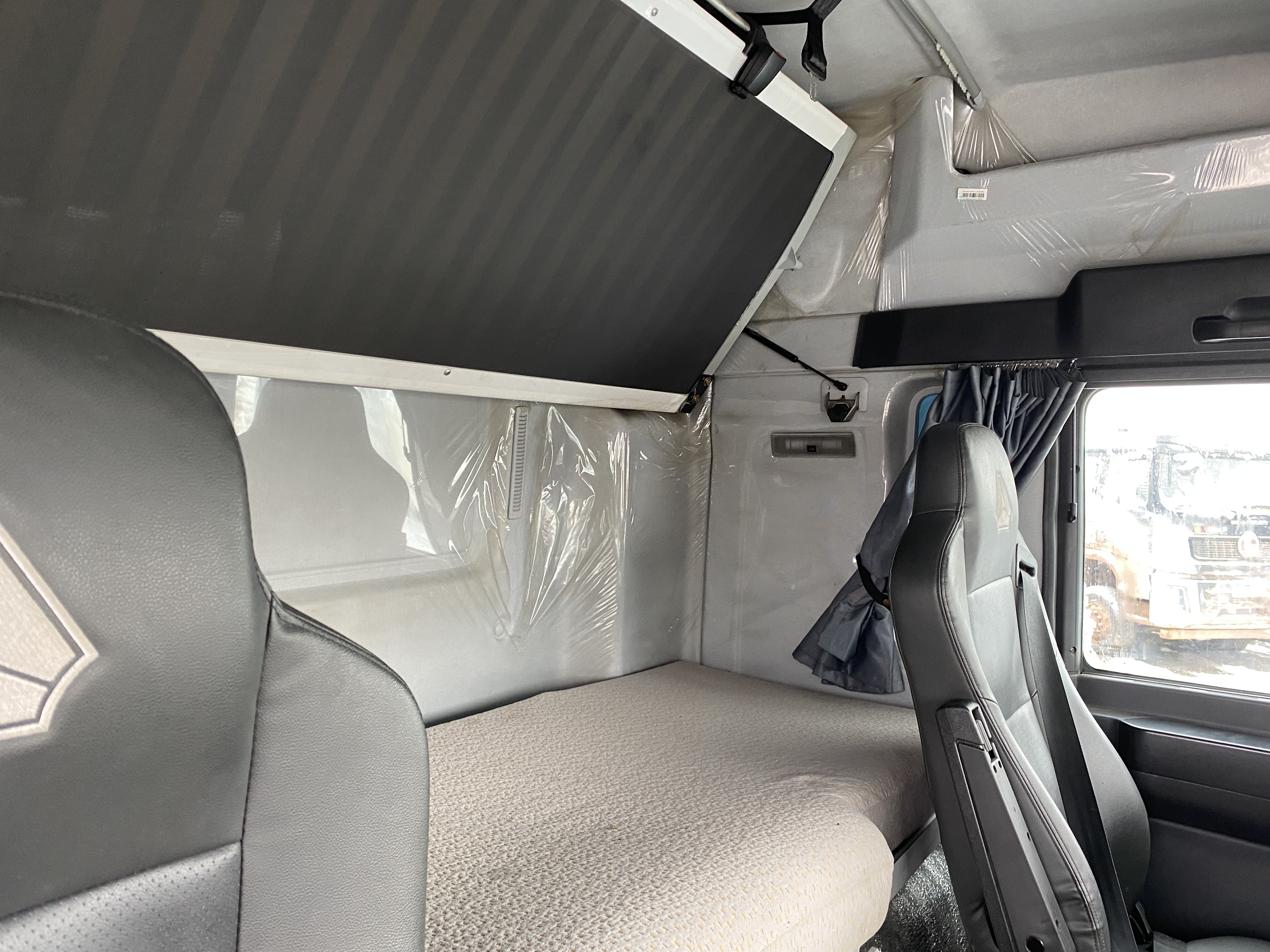 SITRAK C7H 4x2 Седельный тягач 2023 г. - фото 12