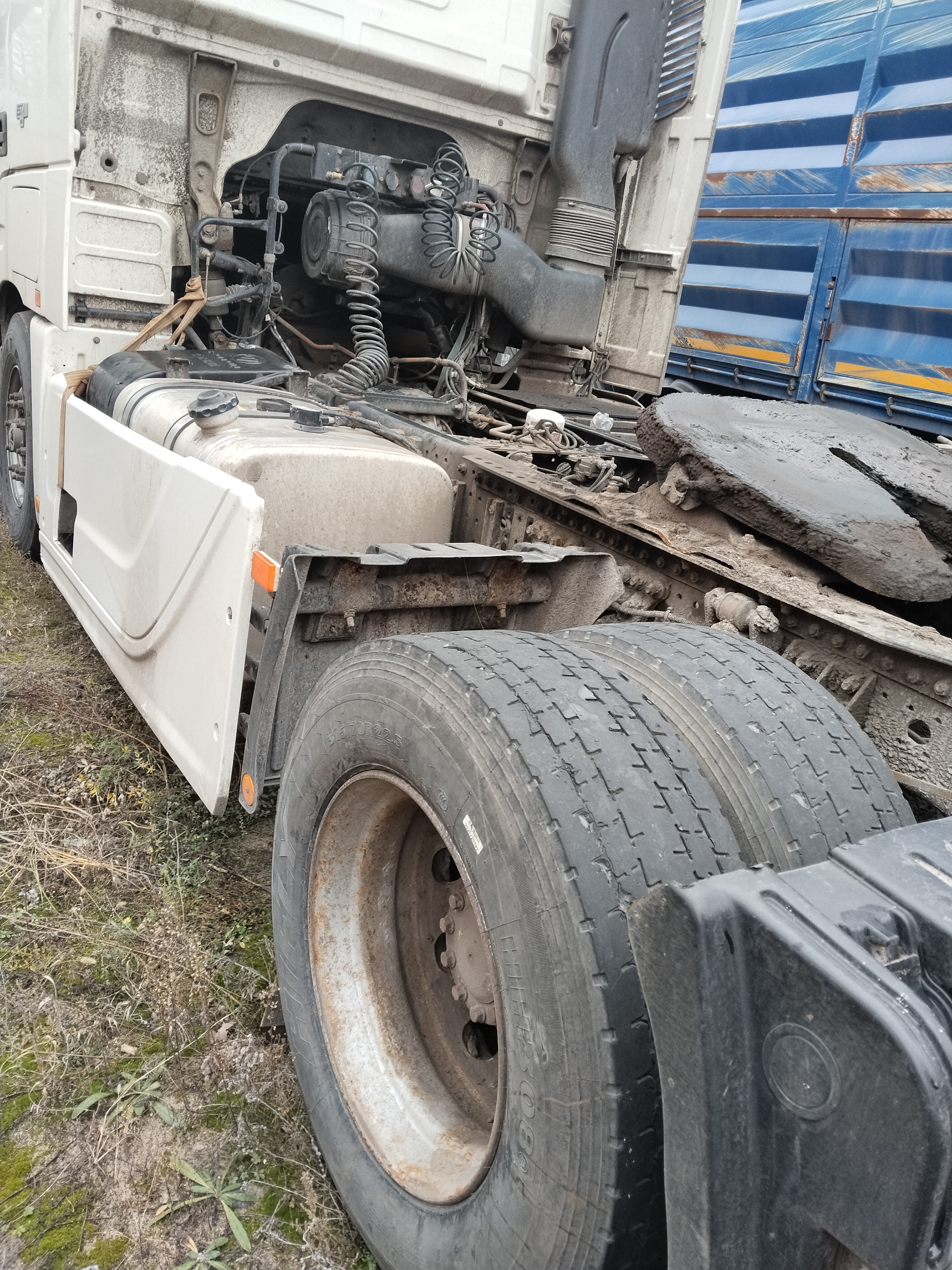 Foton AUMAN 4x2 Седельный тягач 2022 г. - фото 3