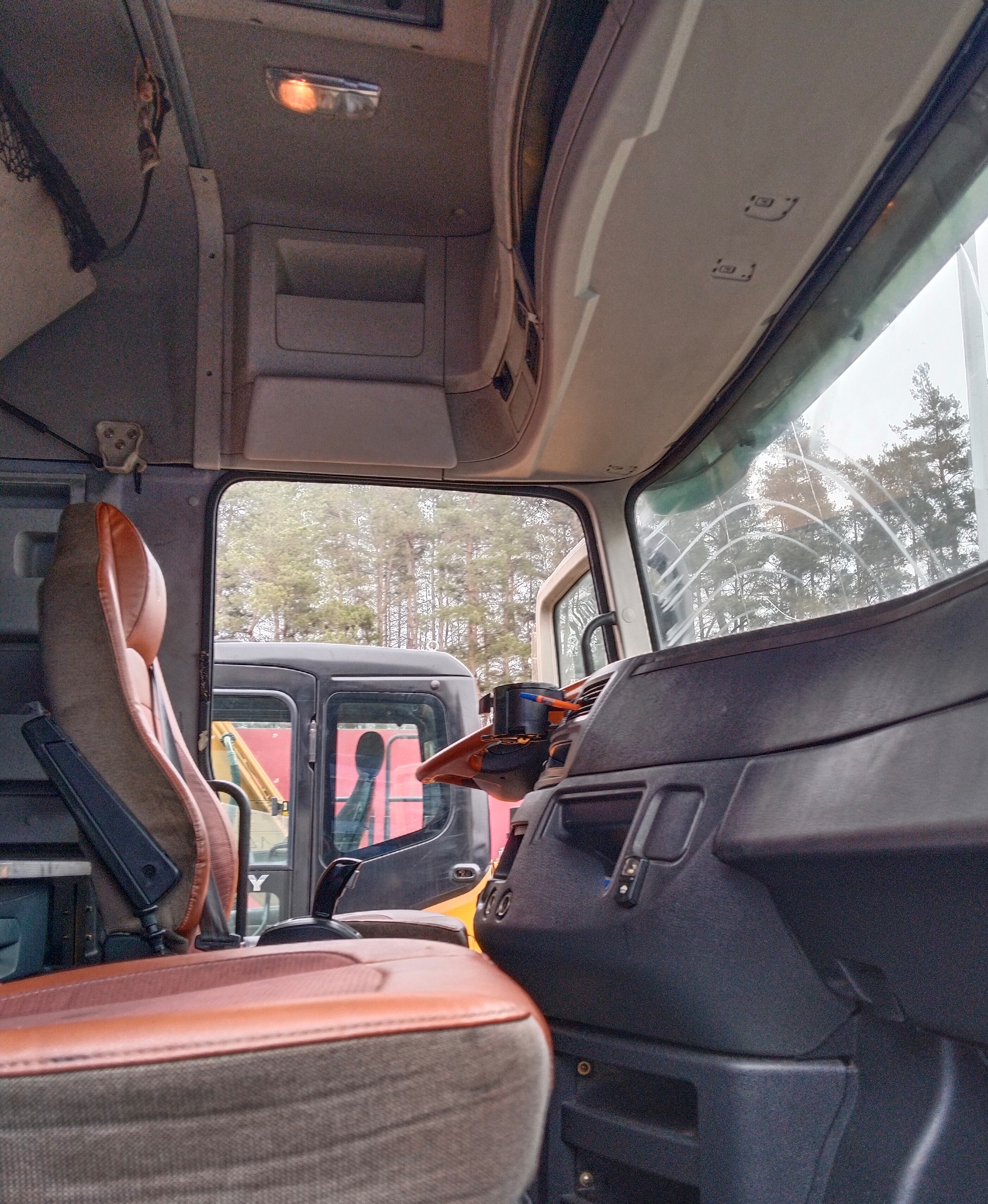 Foton AUMAN 4x2 Седельный тягач 2022 г. - фото 8