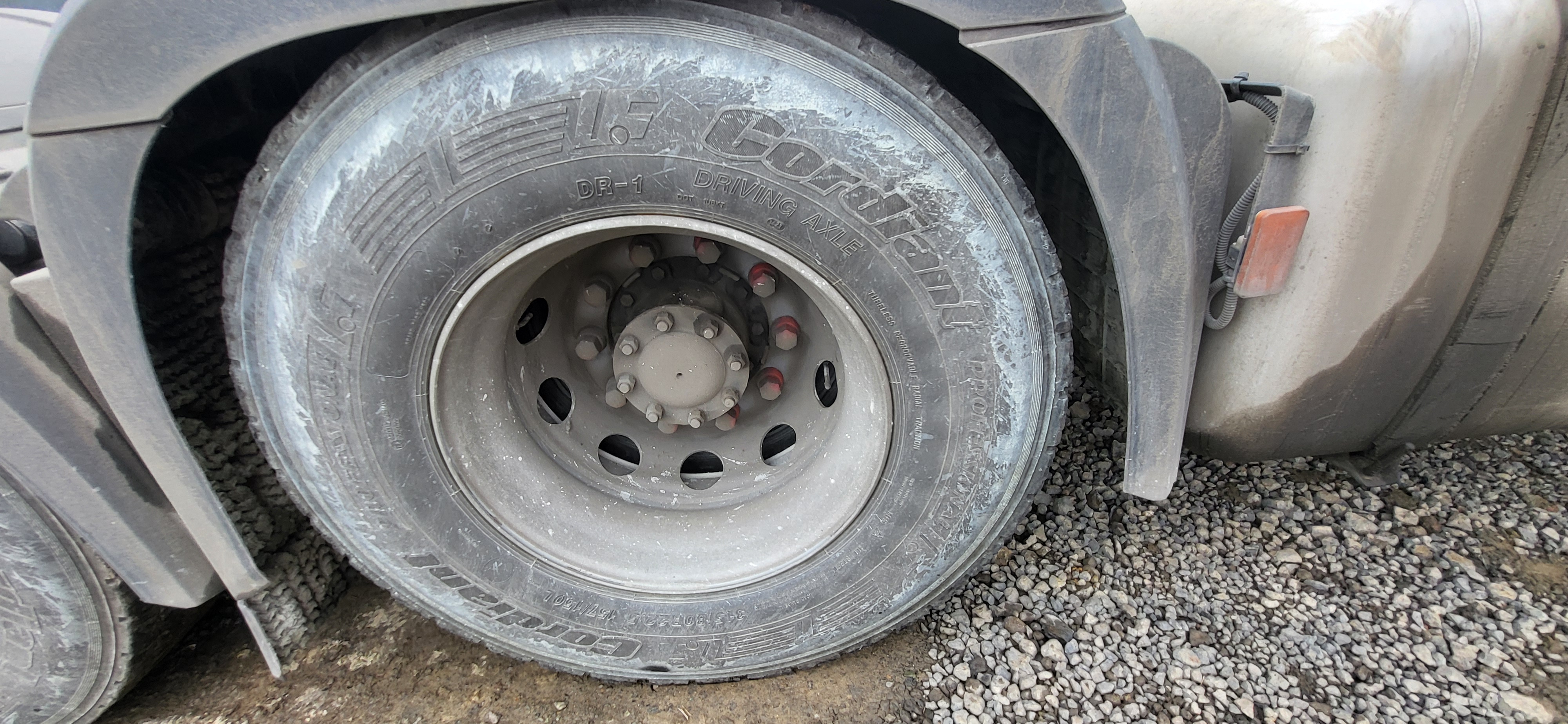 Mercedes-Benz Actros 6x4 Седельный тягач 2023 г. - фото 13