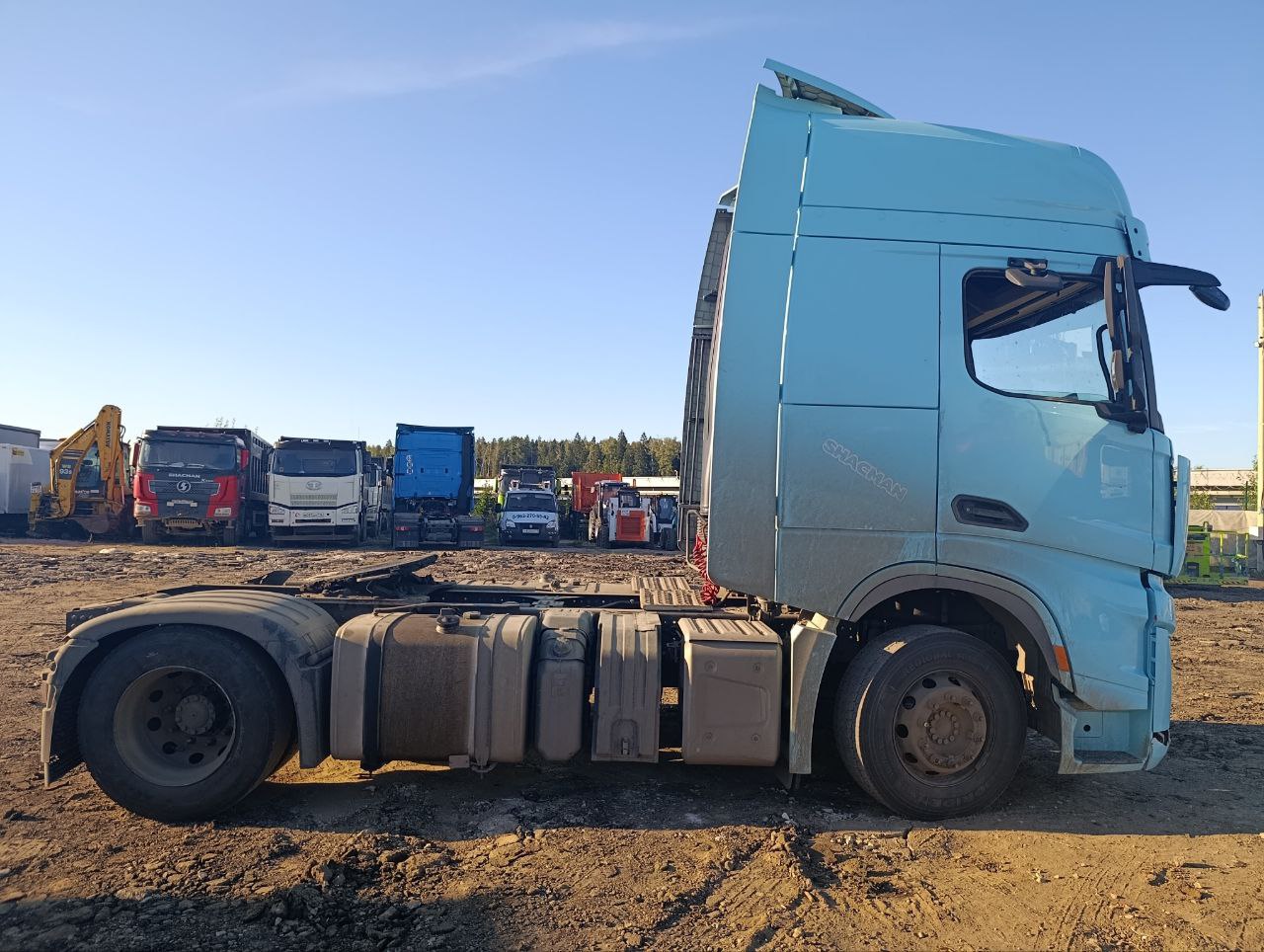 Shacman (Shaanxi) SX* 4x2 Седельный тягач 2023 г. - фото 5