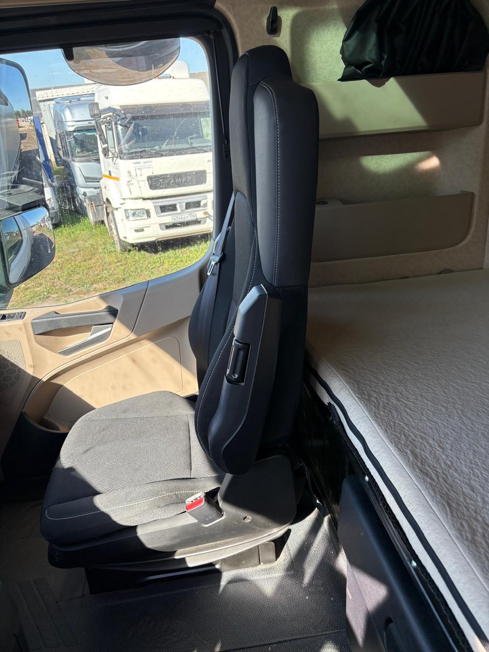 Mercedes-Benz ACTROS 4x2 Седельный тягач 2023 г. - фото 5