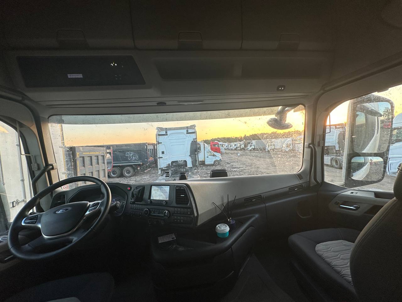 Ford F-Max 4x2 Седельный тягач 2023 г. - фото 11