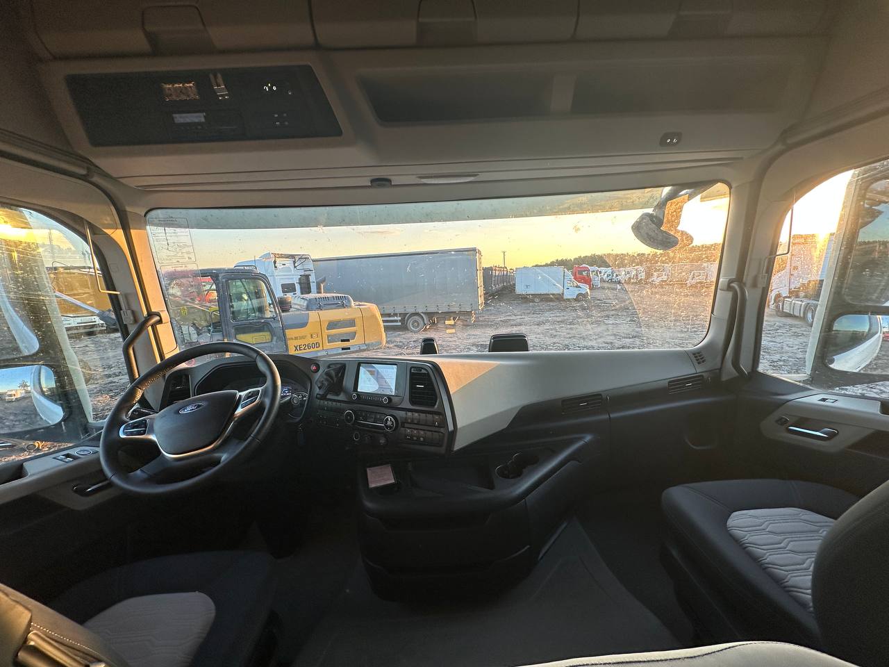 Ford F-Max 4x2 Седельный тягач 2023 г. - фото 10