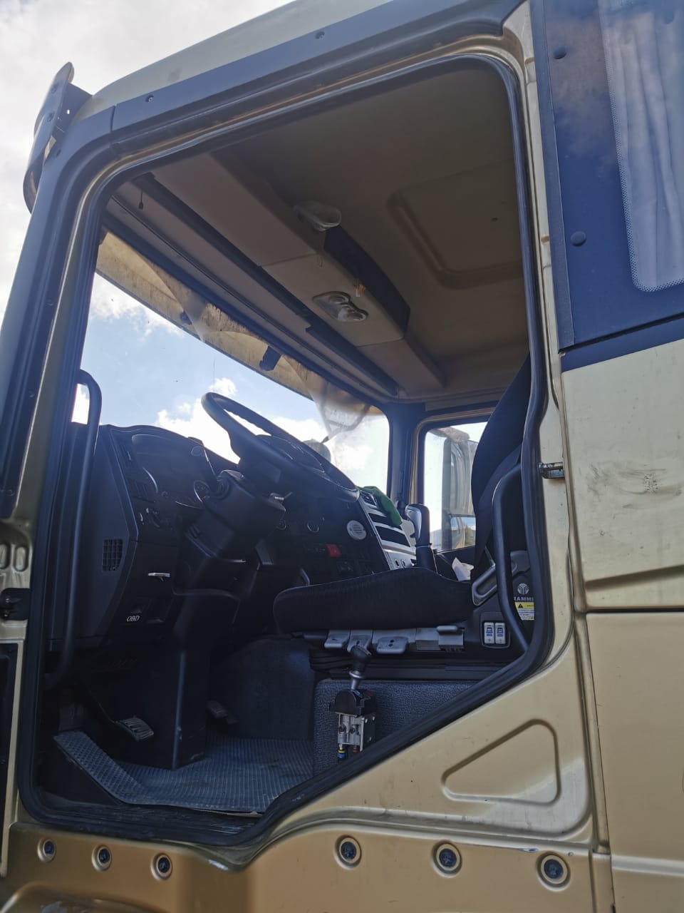 Shacman (Shaanxi) SX* 8x4 Самосвал 2022 г. - фото 9