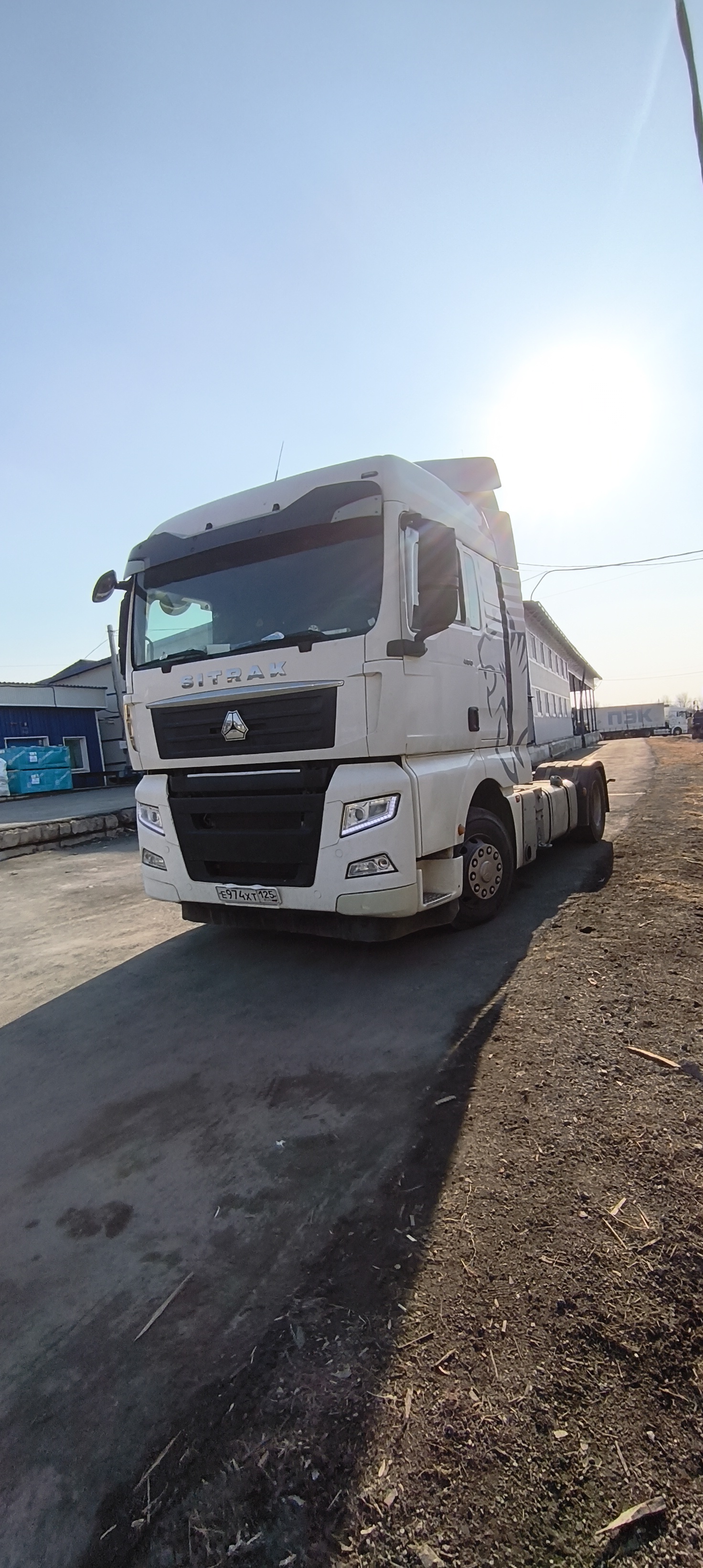 SITRAK C7H 4x2 Седельный тягач 2022 г. - фото 2