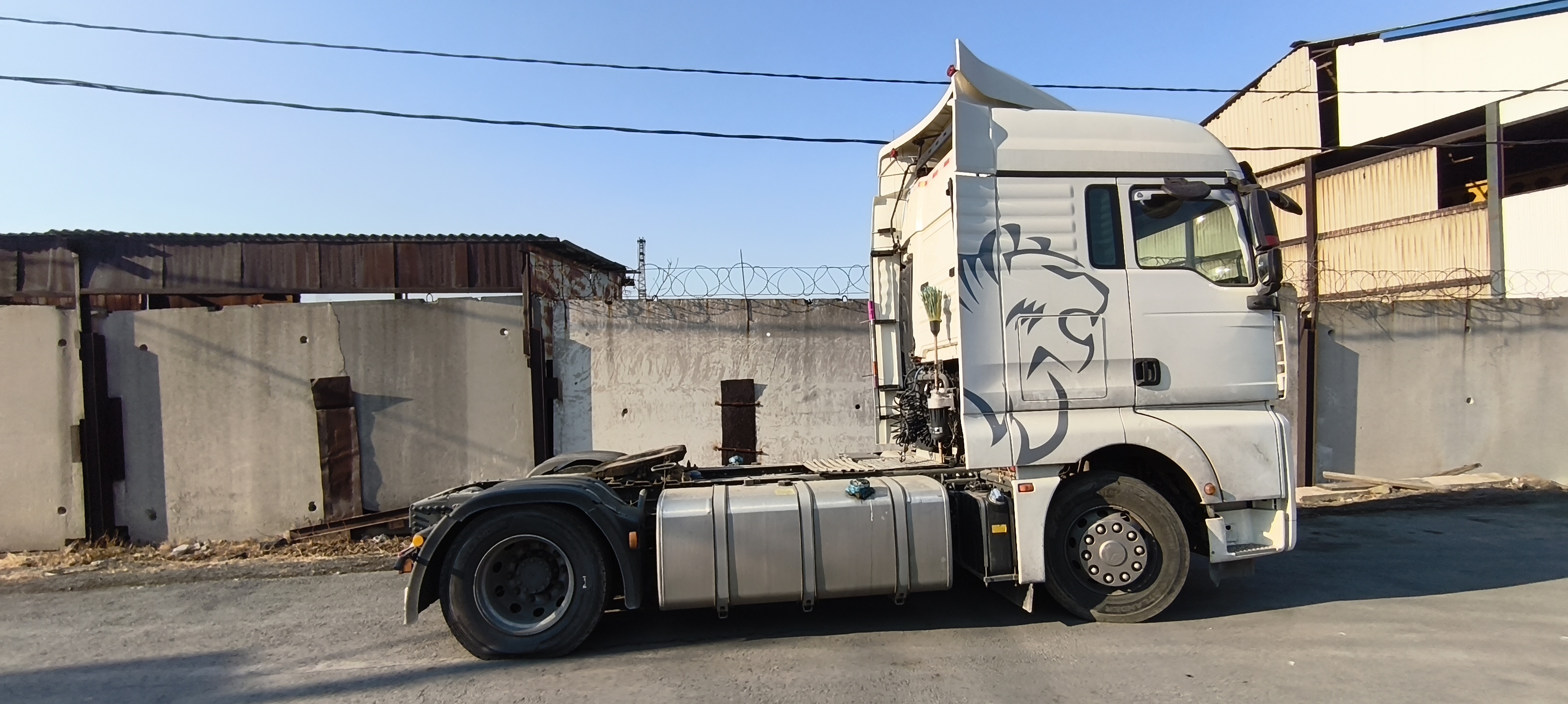 SITRAK C7H 4x2 Седельный тягач 2022 г. - фото 6