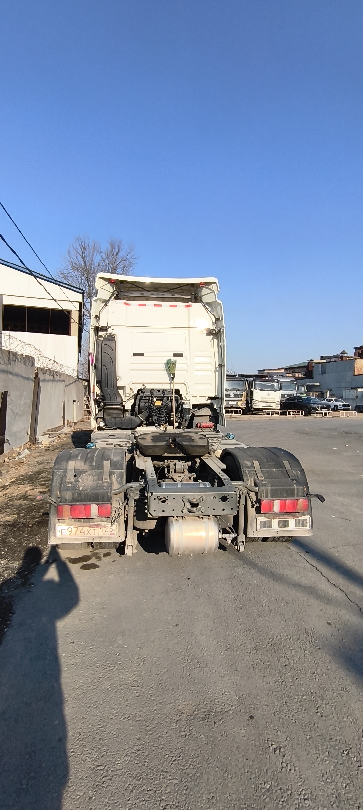 SITRAK C7H 4x2 Седельный тягач 2022 г. - фото 9