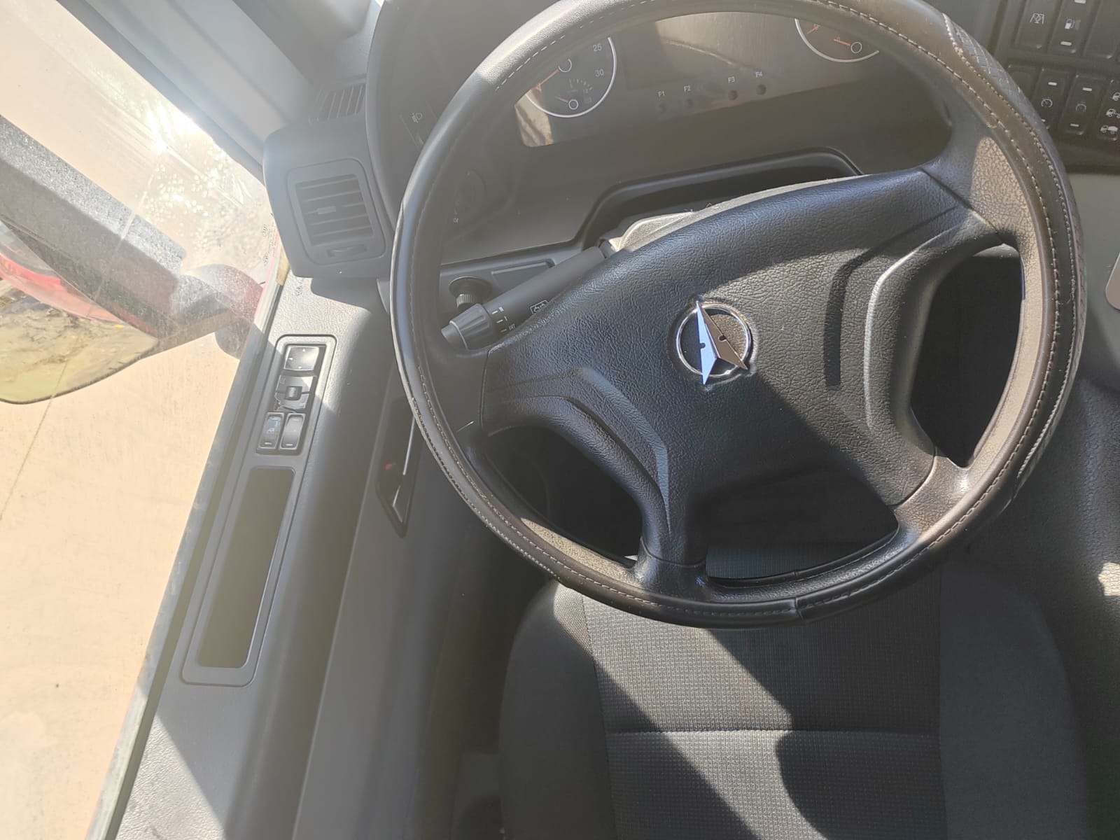 BEIBEN ND* 6x4 Седельный тягач 2023 г. - фото 8