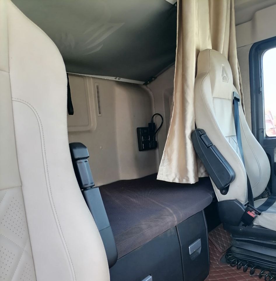 SITRAK C7H 4x2 Седельный тягач 2023 г. - фото 10