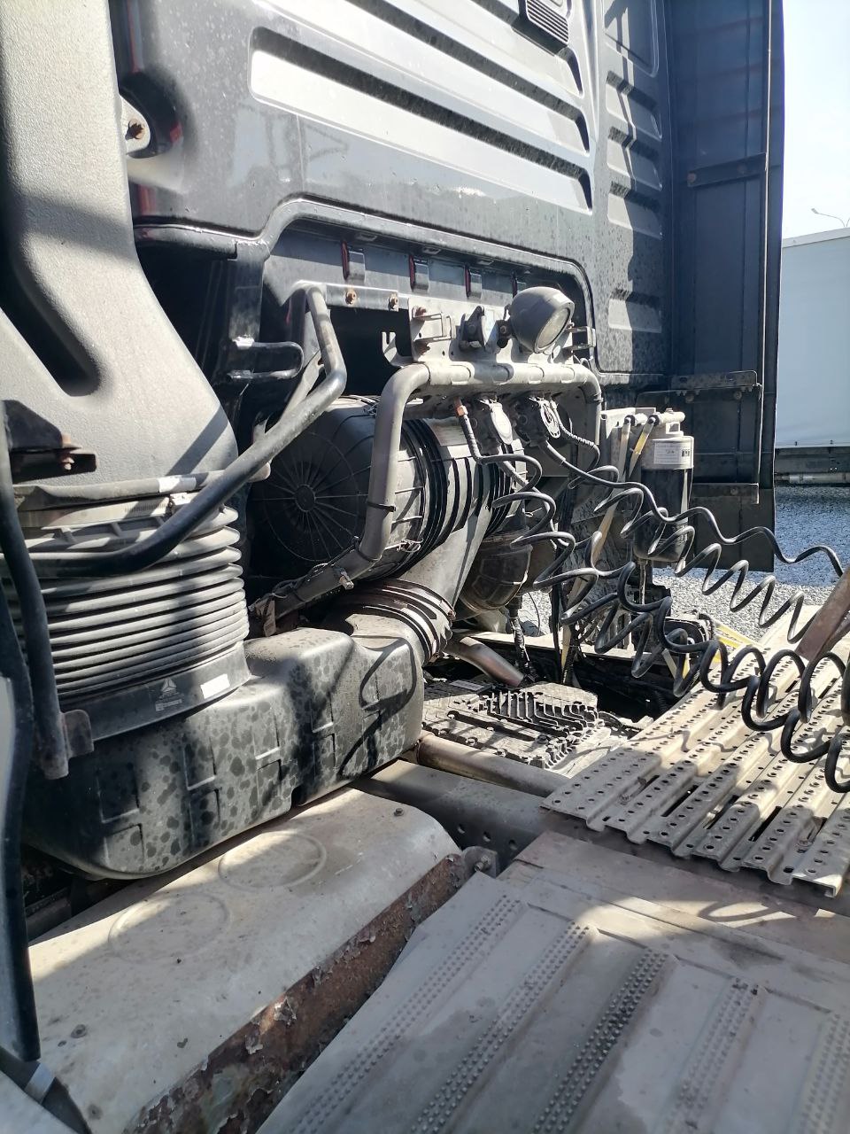 SITRAK C7H 4x2 Седельный тягач 2023 г. - фото 17