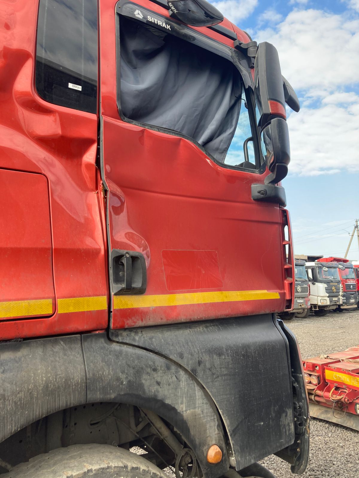 SITRAK C7H 8x4 Самосвал 2023 г. - фото 7
