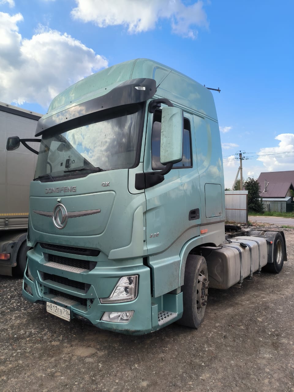 DongFeng DFH 4x2 Седельный тягач 2023 г. - фото 4