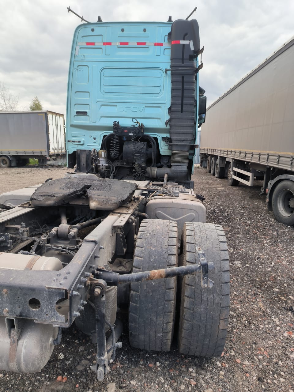 DongFeng DFH 4x2 Седельный тягач 2023 г. - фото 7