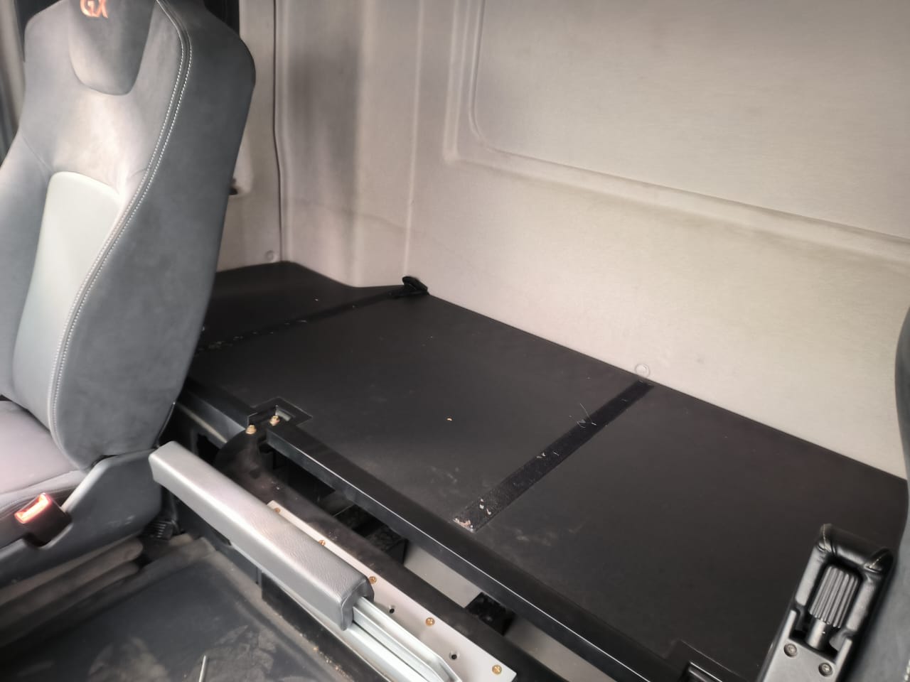 DongFeng DFH 4x2 Седельный тягач 2023 г. - фото 10