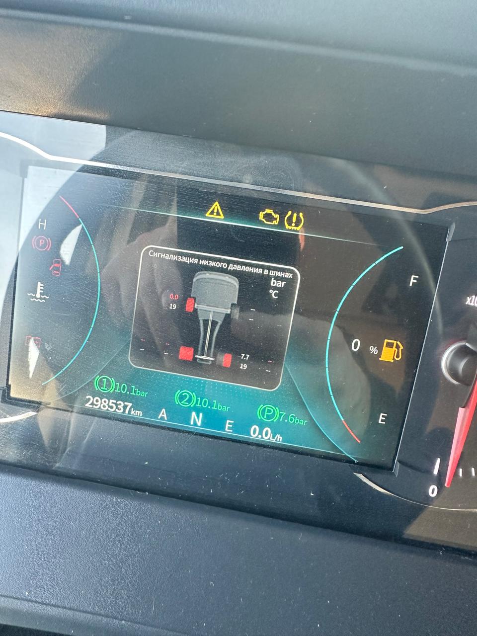 DongFeng DFH 4x2 Седельный тягач 2023 г. - фото 16