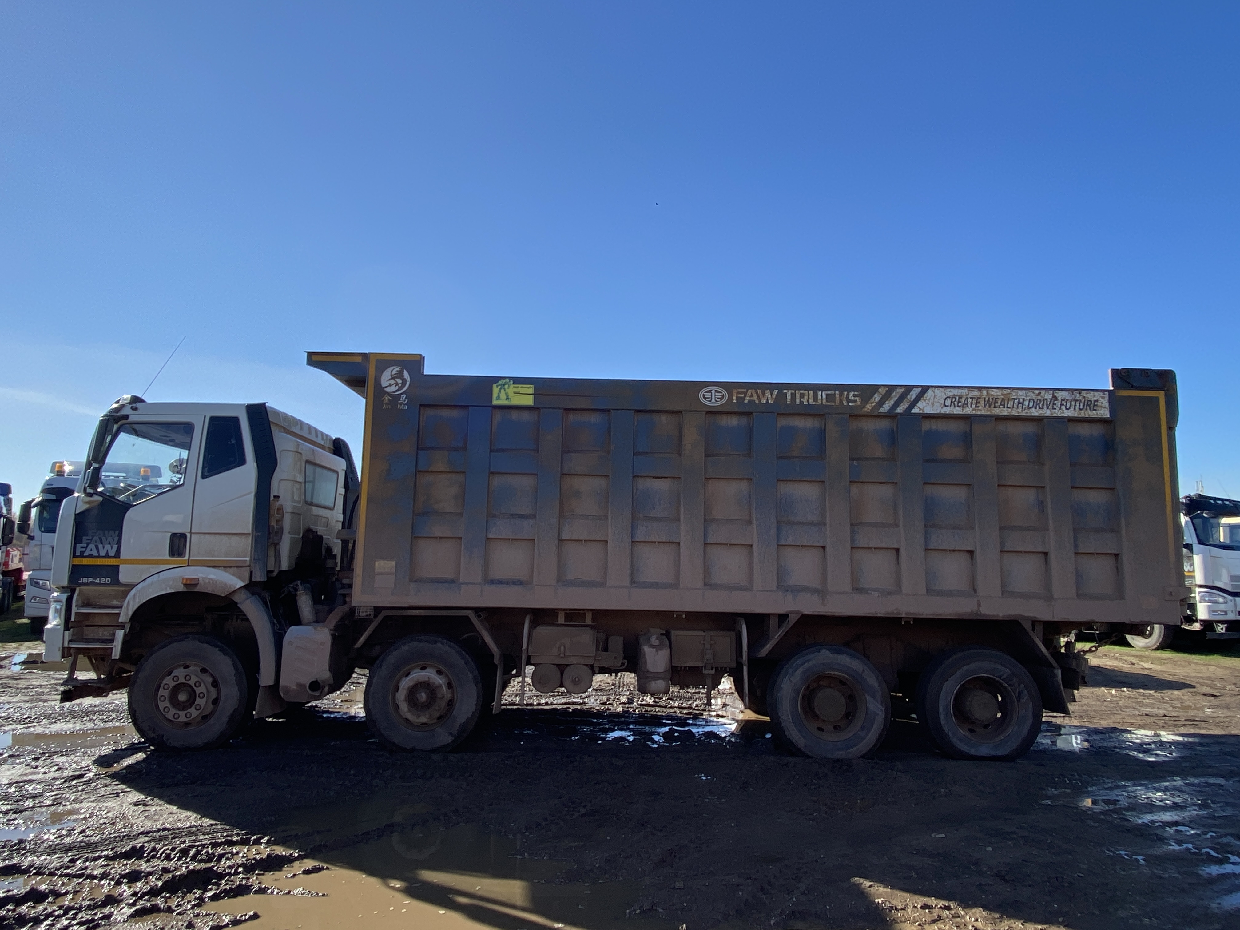 FAW J6 8x4 Самосвал 2023 г. - фото 5