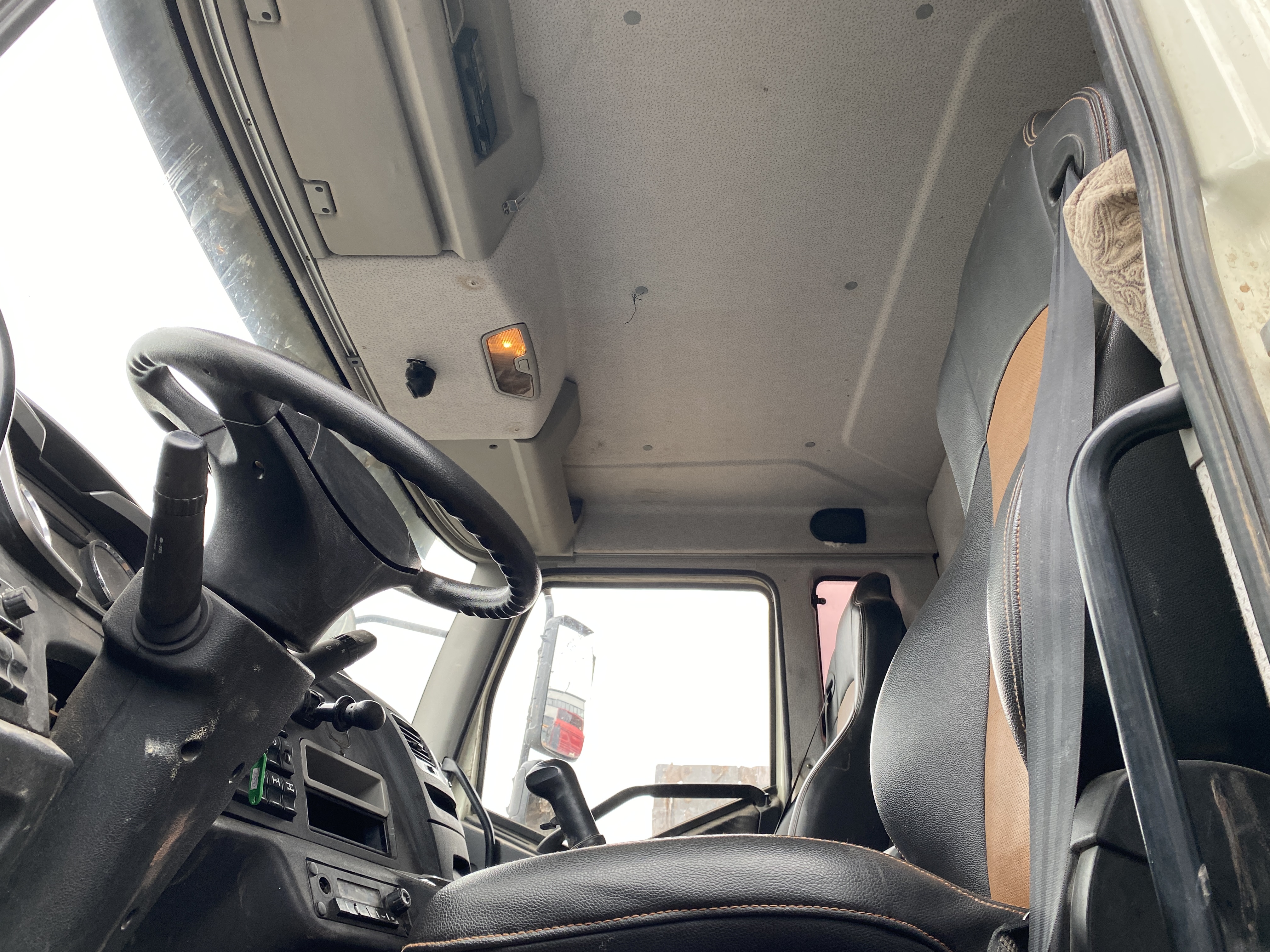 FAW J6 8x4 Самосвал 2023 г. - фото 10