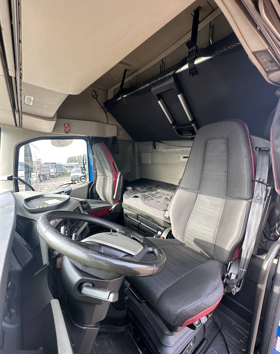 Volvo FH 4x2 Седельный тягач 2020 г. - фото 13