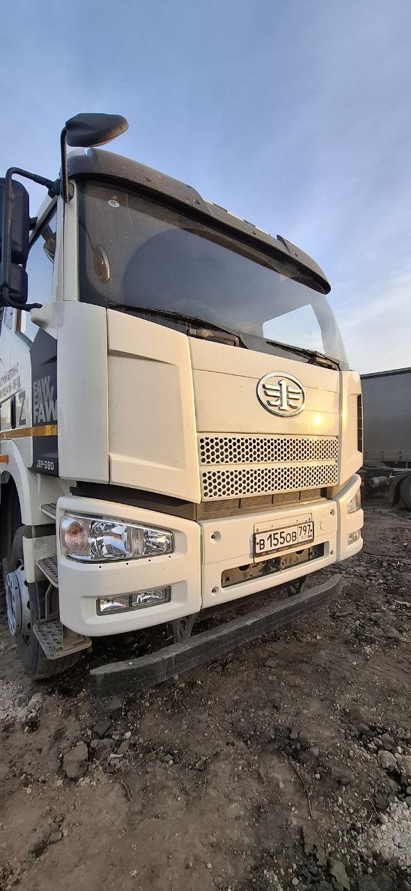 TIGARBO 6936* на шасси FAW CA 3250 6x4 Автобетоносмеситель 2023 г. - фото 3