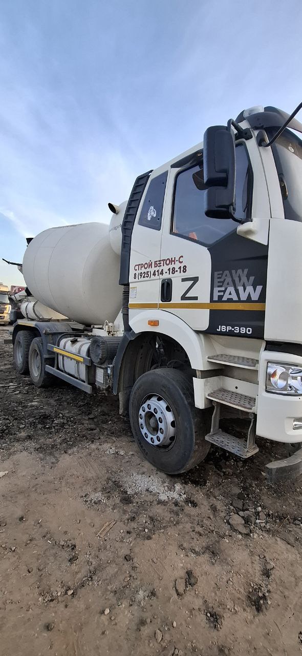 TIGARBO 6936* на шасси FAW CA 3250 6x4 Автобетоносмеситель 2023 г. - фото 4