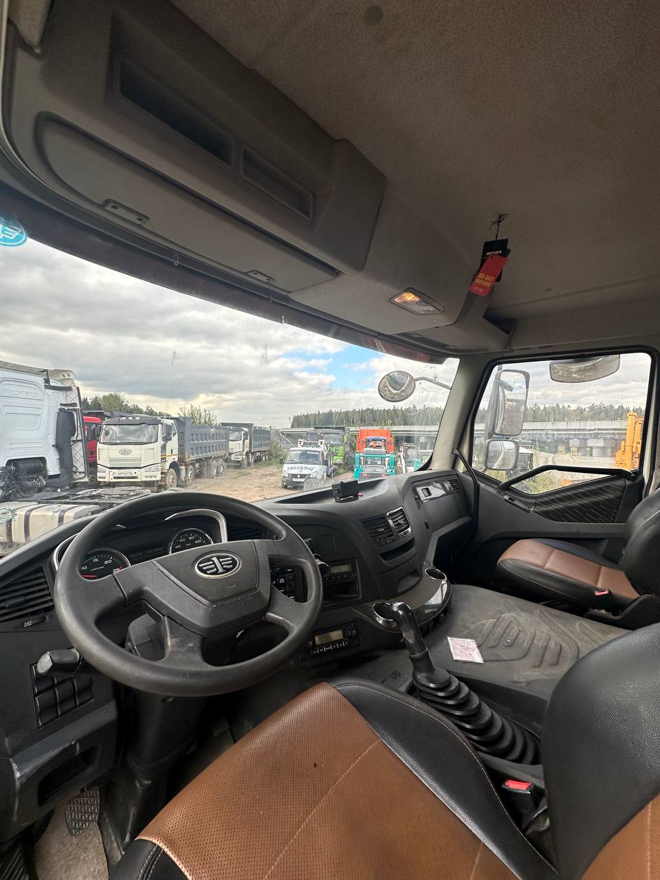 TIGARBO 6936* на шасси FAW CA 3250 6x4 Автобетоносмеситель 2023 г. - фото 12