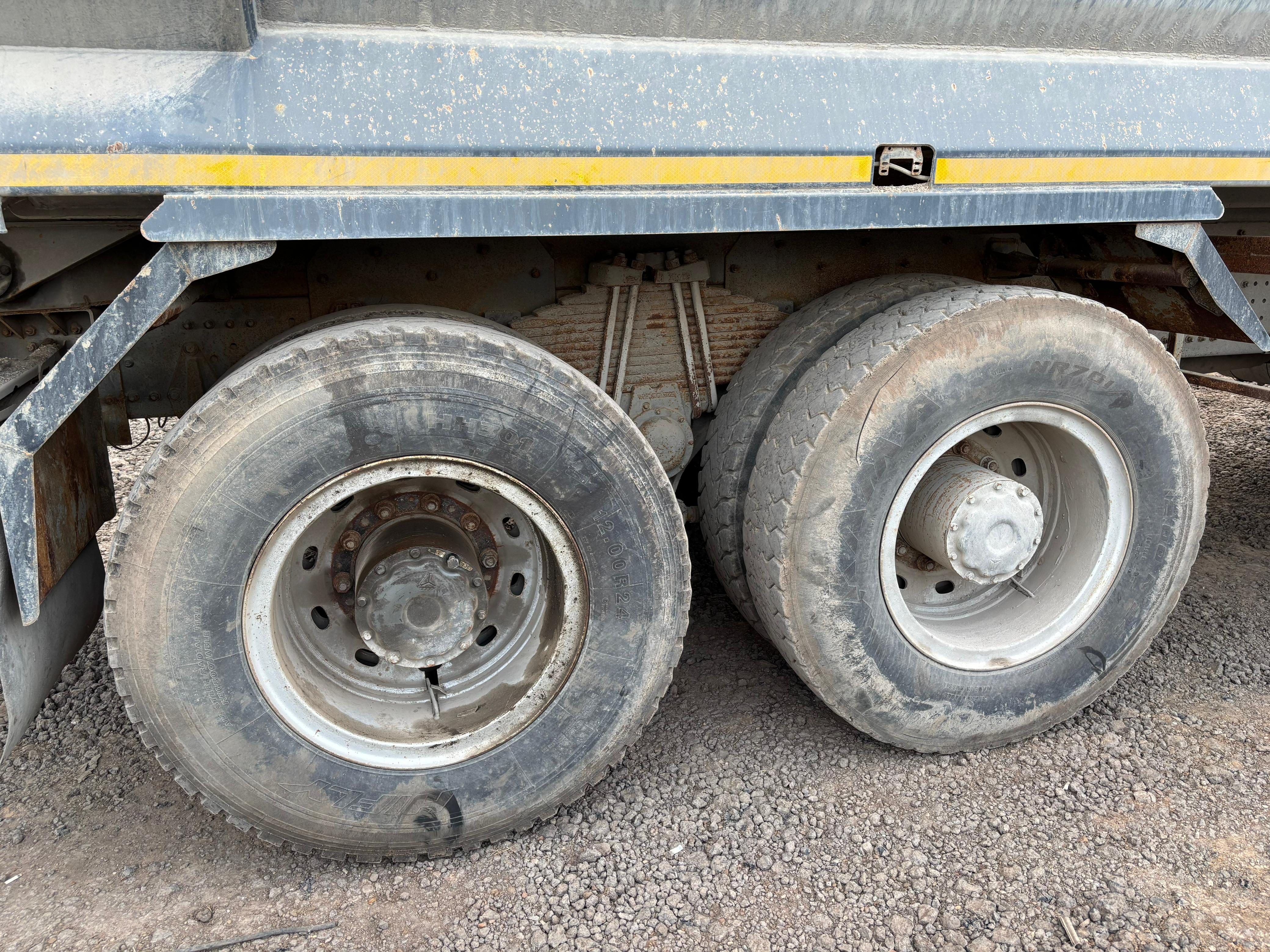 SITRAK C7H 8x4 Самосвал 2023 г. - фото 8