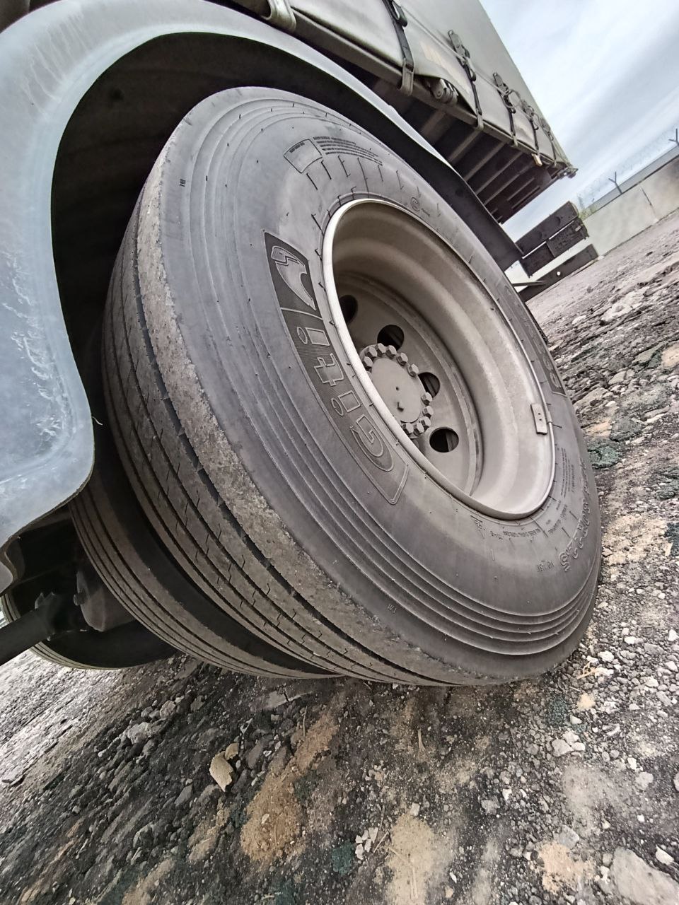 Forland 12 4x2 Бортовой (Евроборт) 2024 г. - фото 8