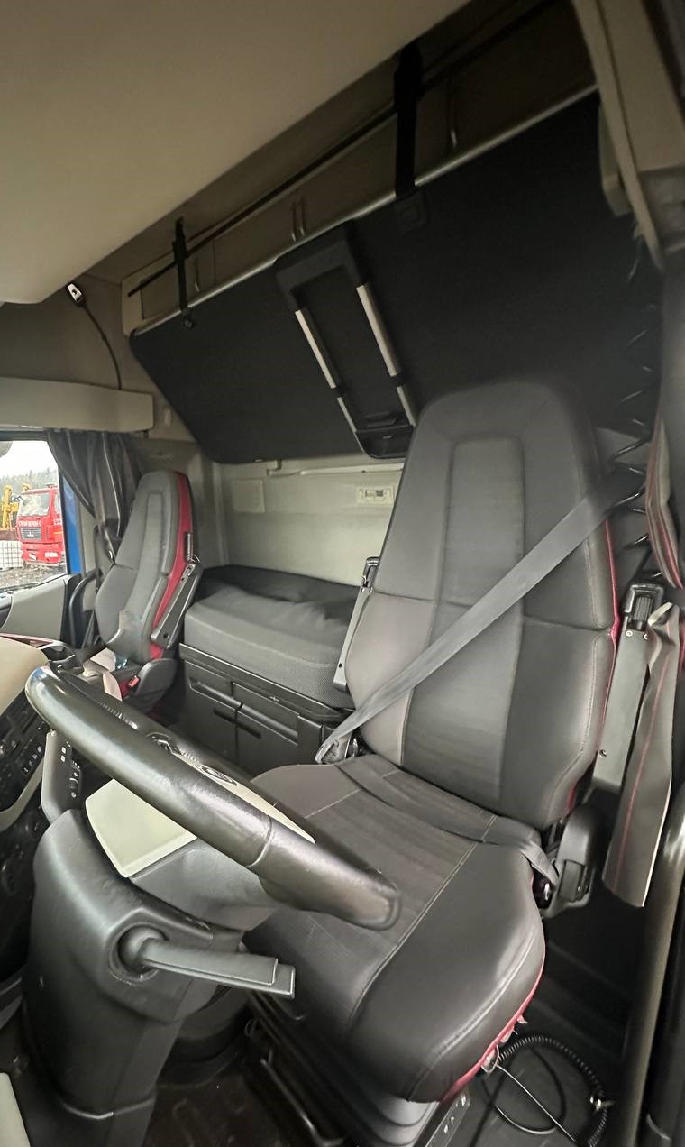 Volvo FH 4x2 Седельный тягач 2020 г. - фото 11