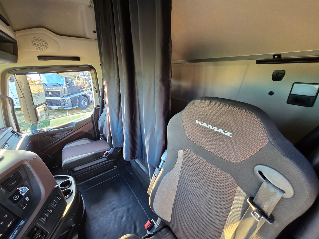 КамАЗ 54901 4x2 Седельный тягач 2024 г. - фото 10