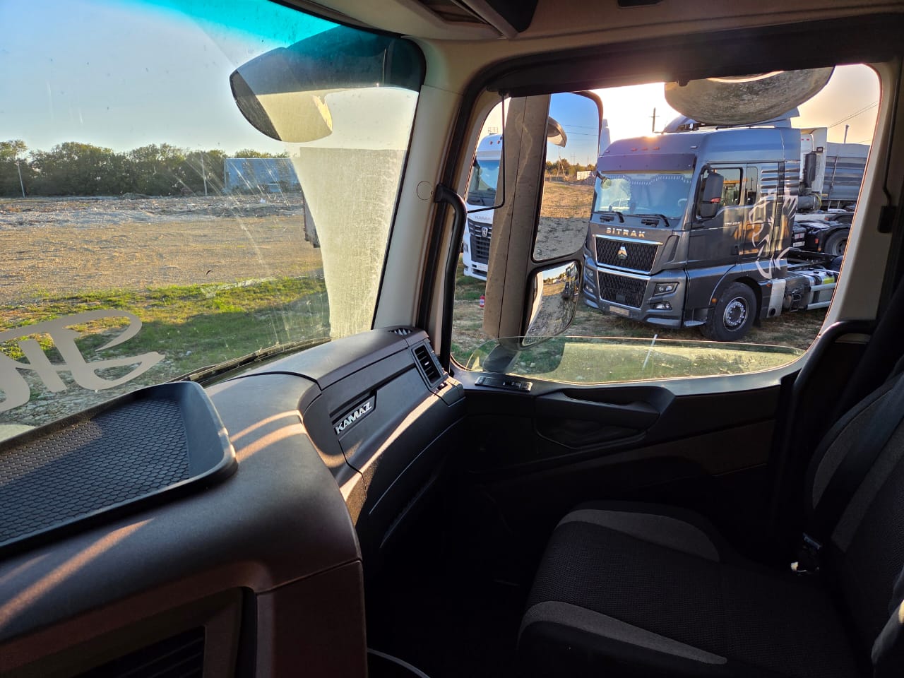 КамАЗ 54901 4x2 Седельный тягач 2024 г. - фото 11