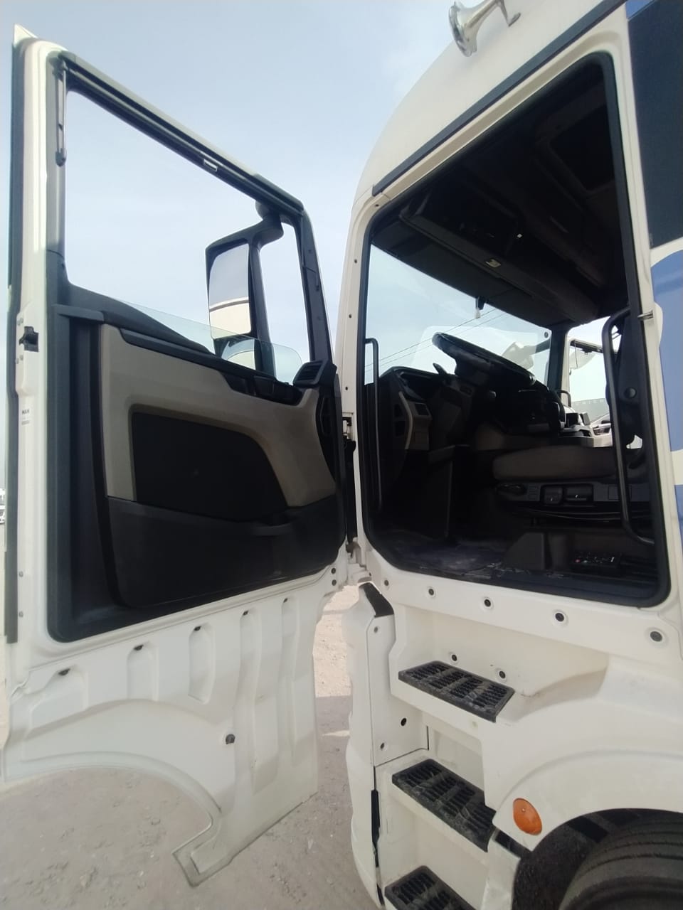 MAN TGX 6x2 Седельный тягач 2021 г. - фото 5