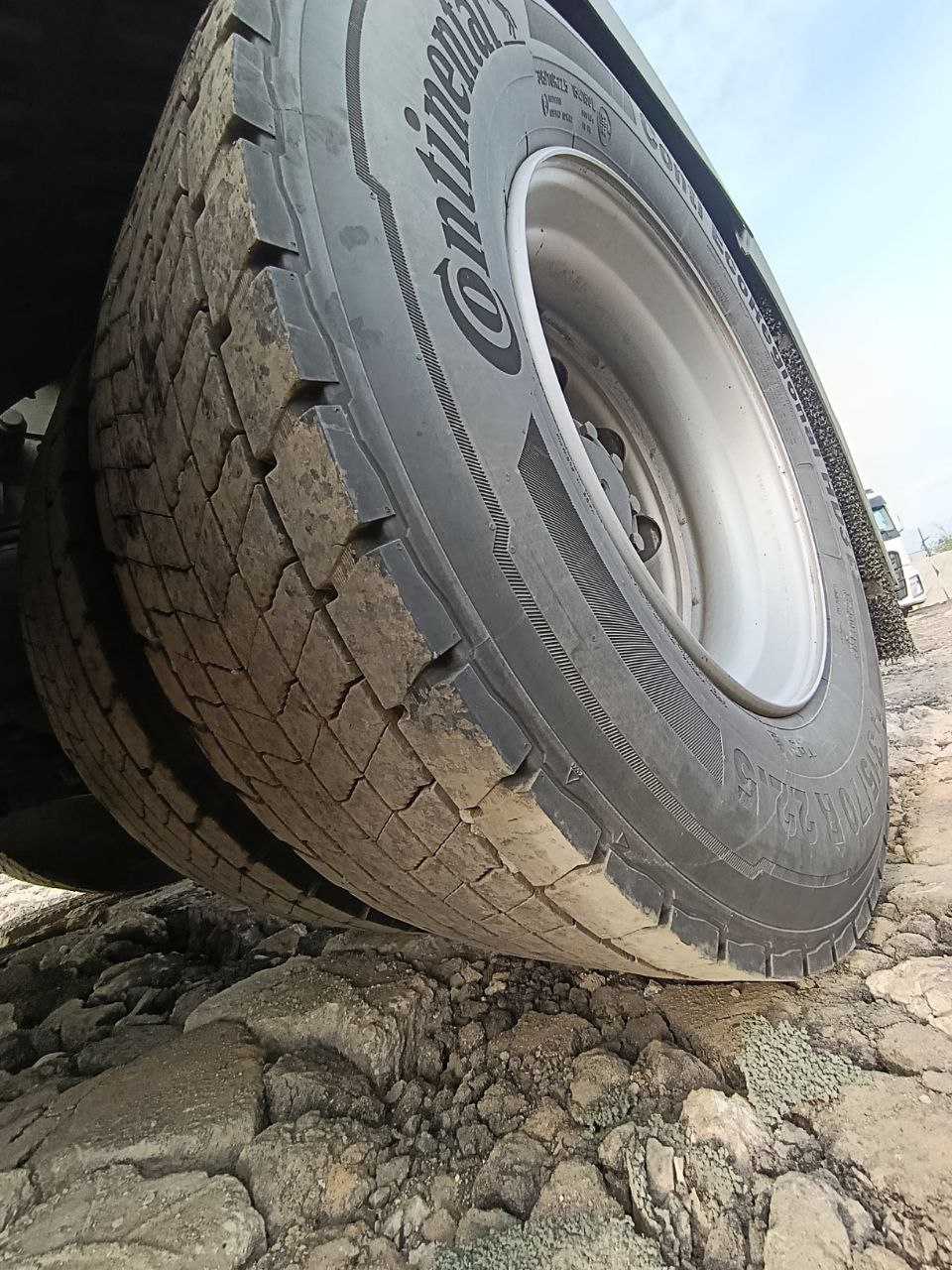 Ford F-Max 4x2 Седельный тягач 2023 г. - фото 14