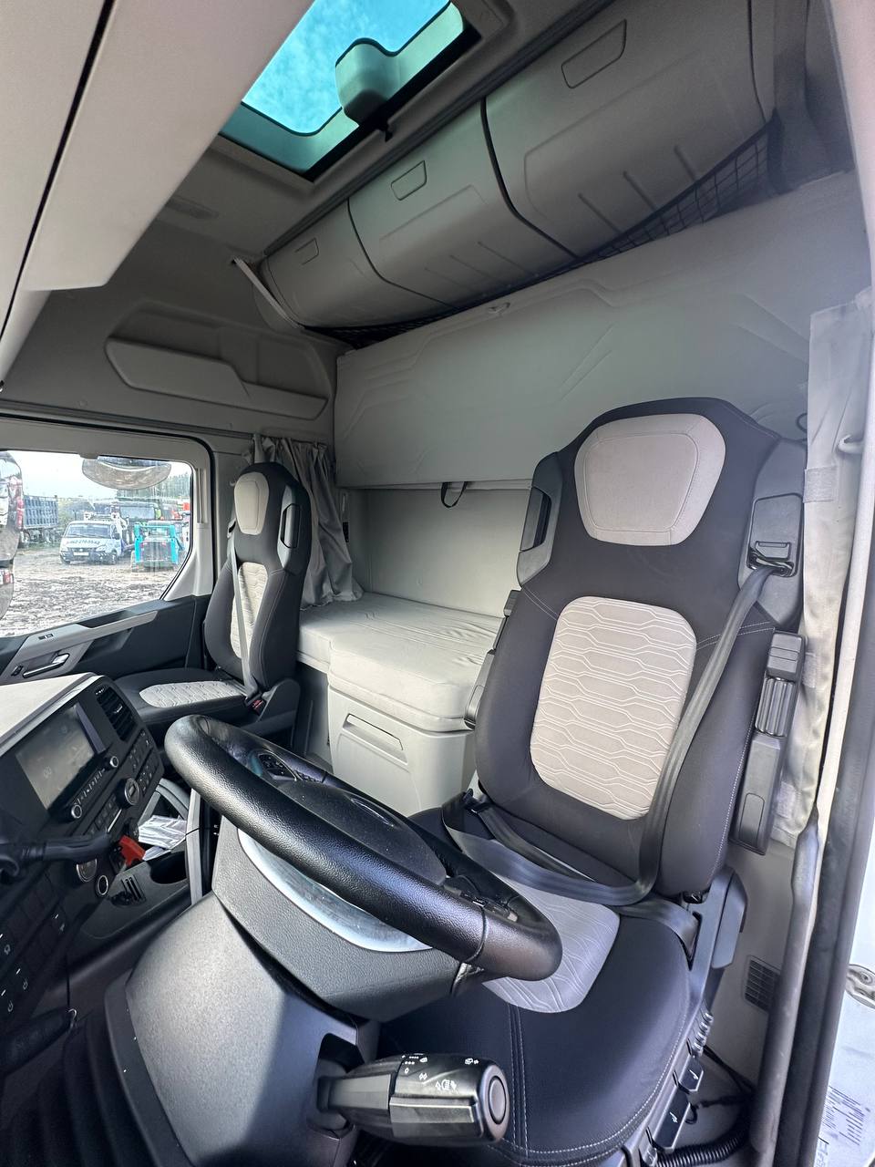 Ford F-Max 4x2 Седельный тягач 2023 г. - фото 7