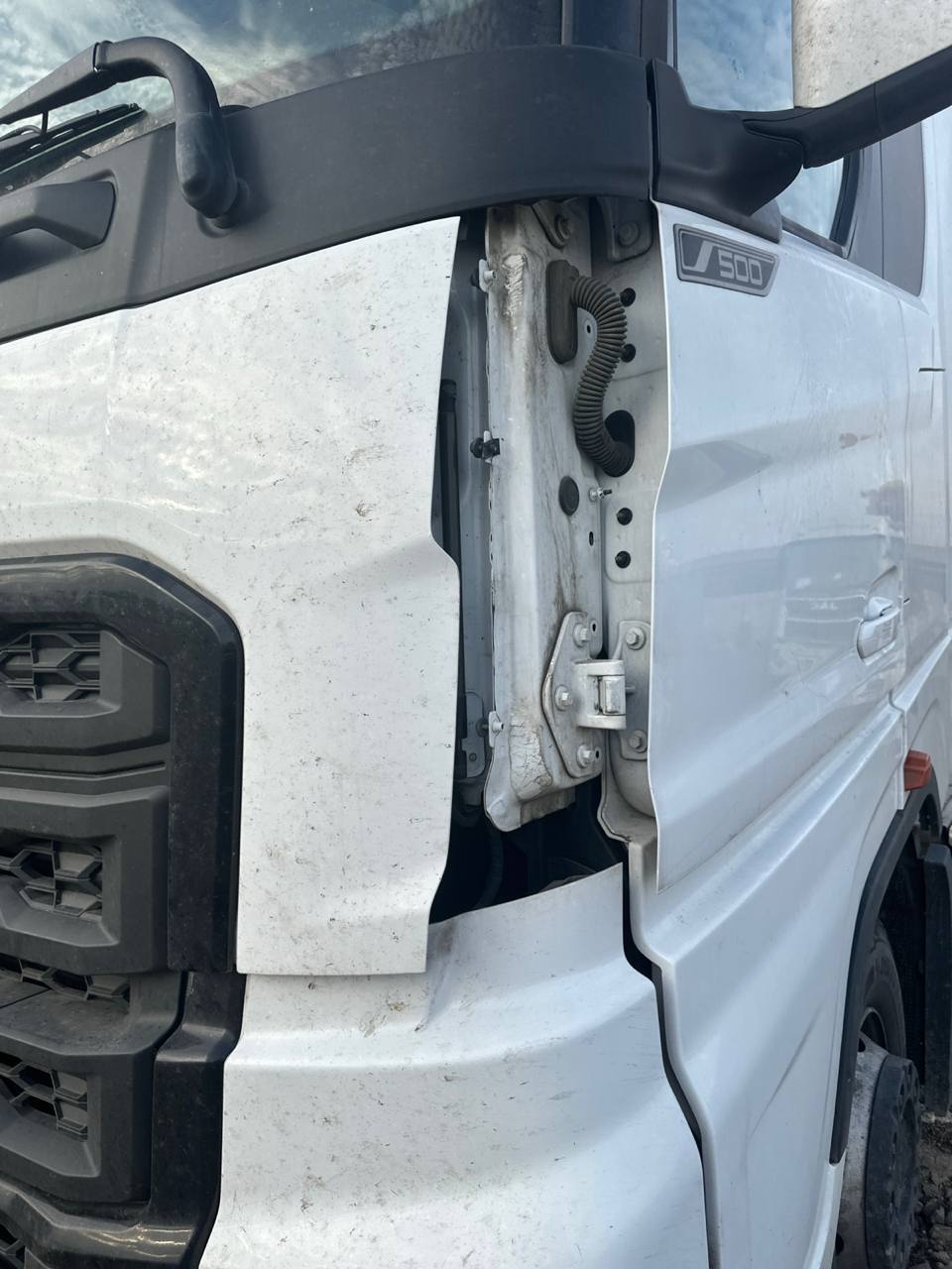 Ford F-Max 4x2 Седельный тягач 2023 г. - фото 15