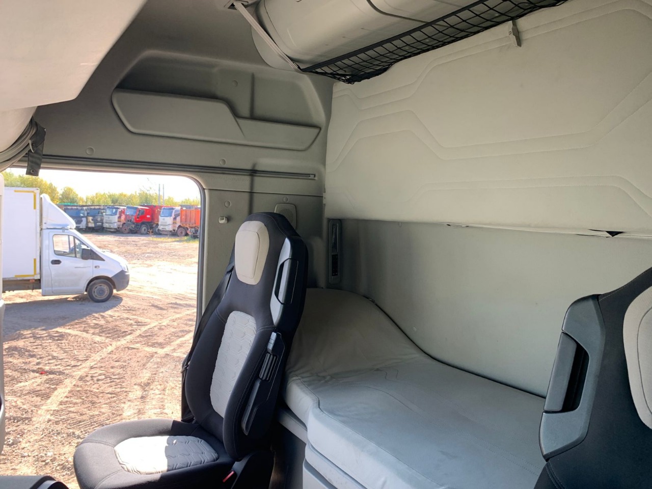 Ford F-Max 4x2 Седельный тягач 2022 г. - фото 6